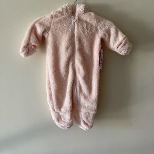 Wippette Kids Fuzzy Hooded One-piece Size 6/9M